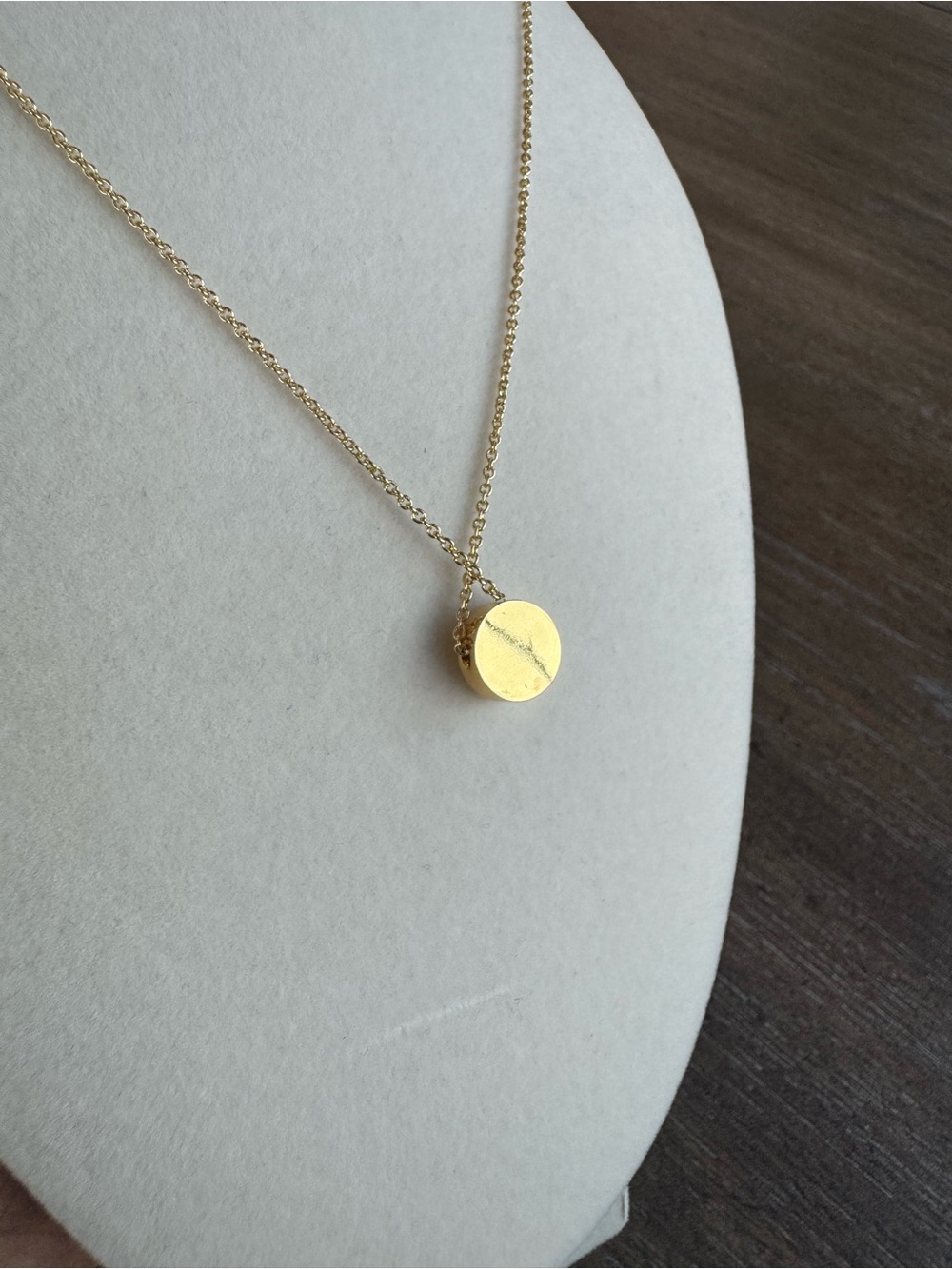 Tory Burch dainty gold and White Logo Pendant Necklace 18 inches adjustable - Picture 3 of 4